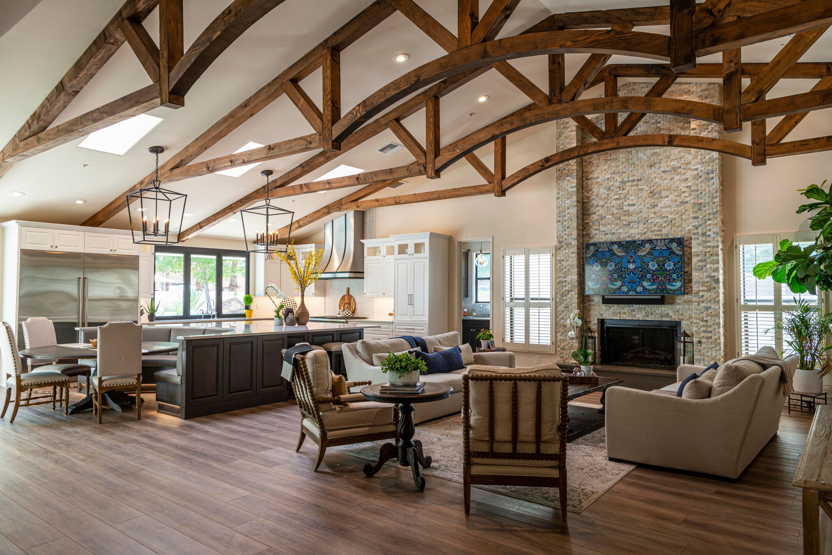 On-site execution and coordination for specialty room design